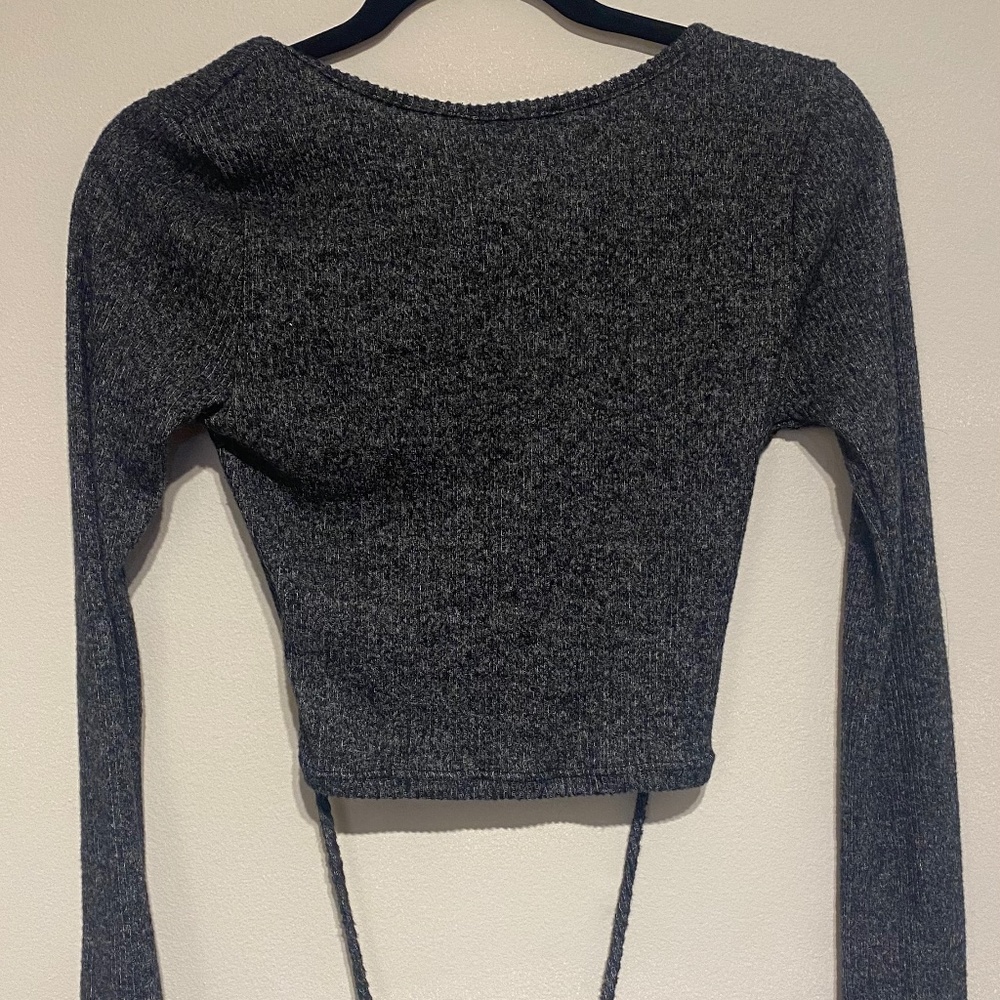 Long Sleeve Low Cut Crop Top